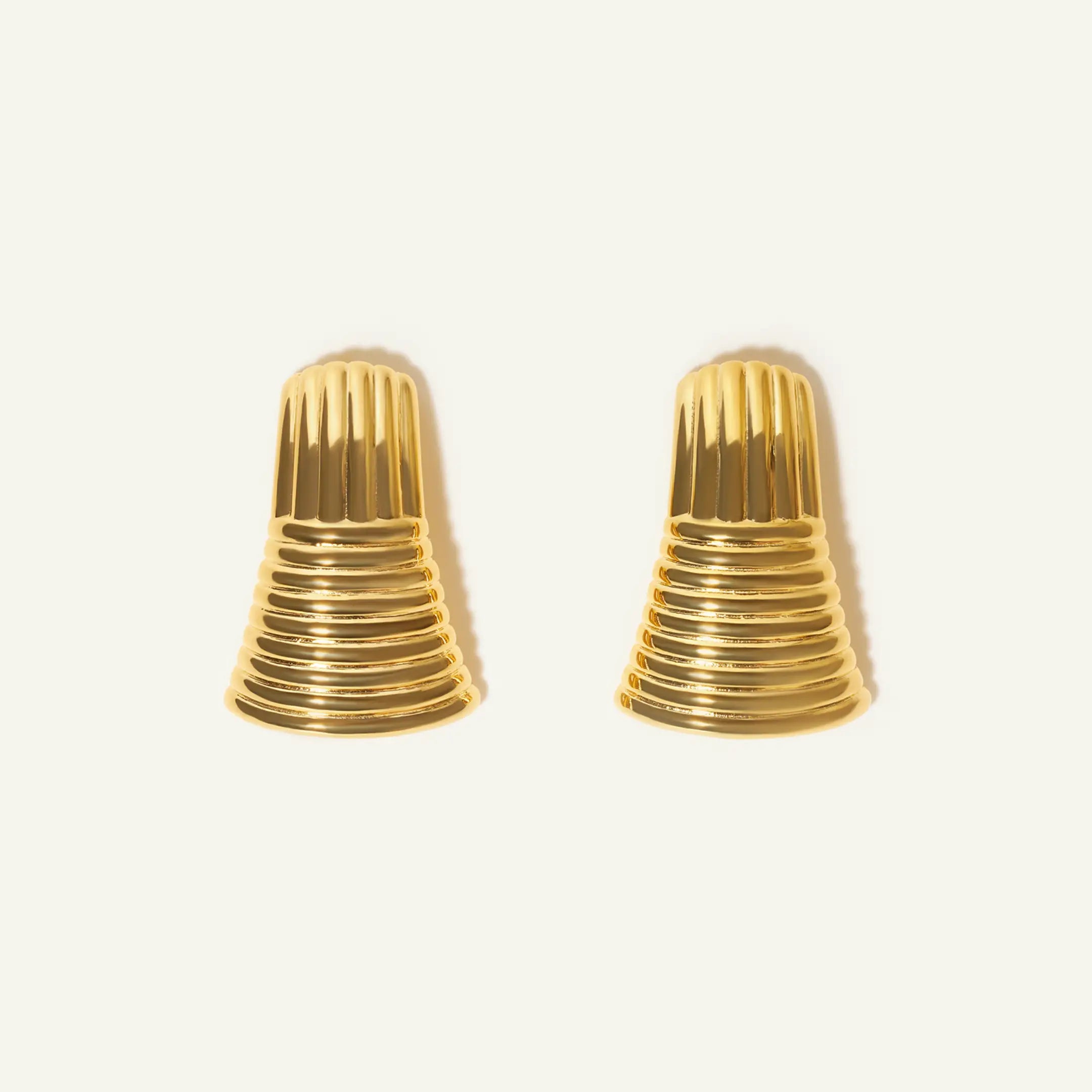 heyam-bold-earrings-gold.webp