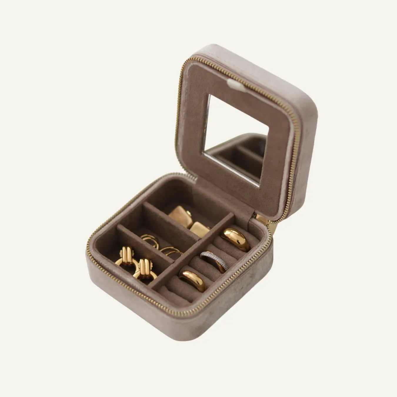 heyam-jewelry-box-travel-case-5.webp